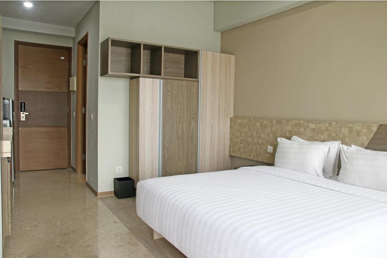 Graha Makara Suite Hotel & Residence Cikarang Extérieur photo
