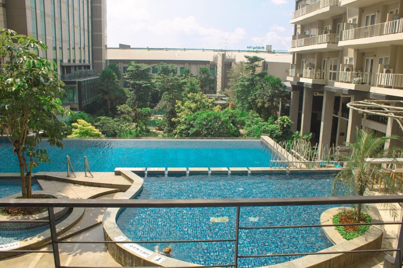 Graha Makara Suite Hotel & Residence Cikarang Extérieur photo