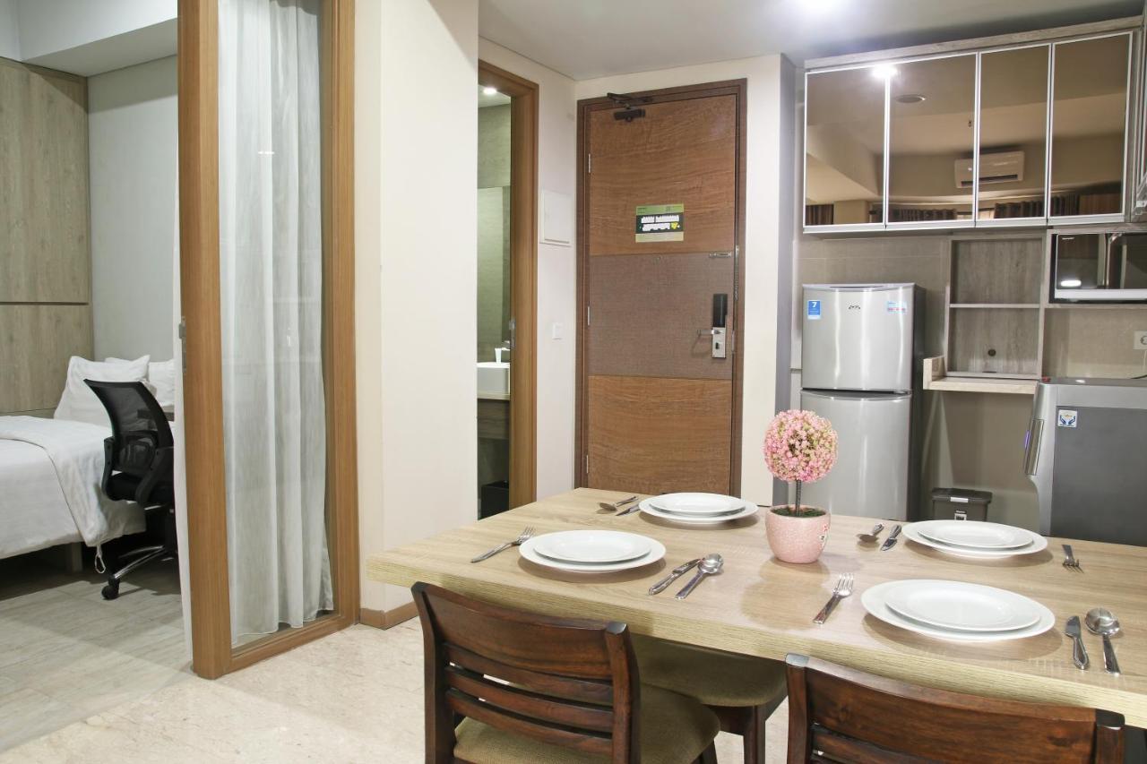 Graha Makara Suite Hotel & Residence Cikarang Extérieur photo